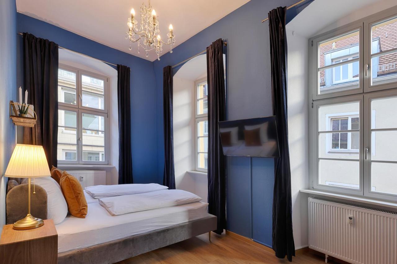 Homie Stay Am Marktplatz - Wohnen Im Historischen Balthasar-Neumann-Apartment Würzburg Kültér fotó