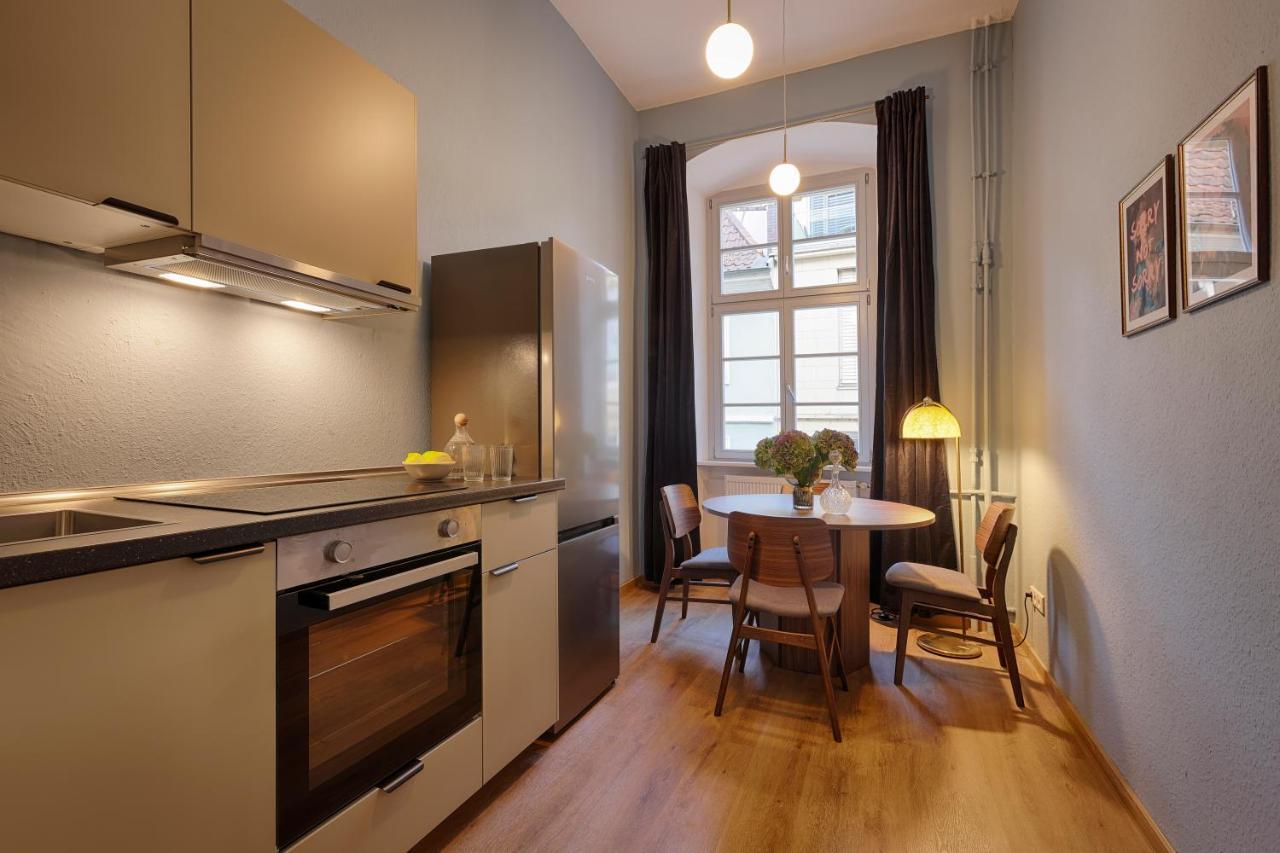 Homie Stay Am Marktplatz - Wohnen Im Historischen Balthasar-Neumann-Apartment Würzburg Kültér fotó